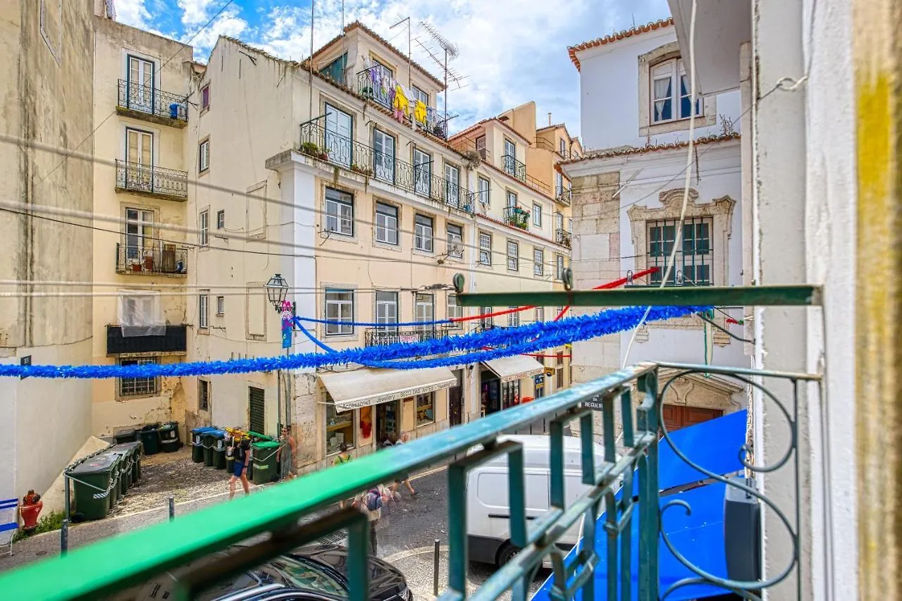 Inloveapartments - Alfama Balcony Lisbon Portugal